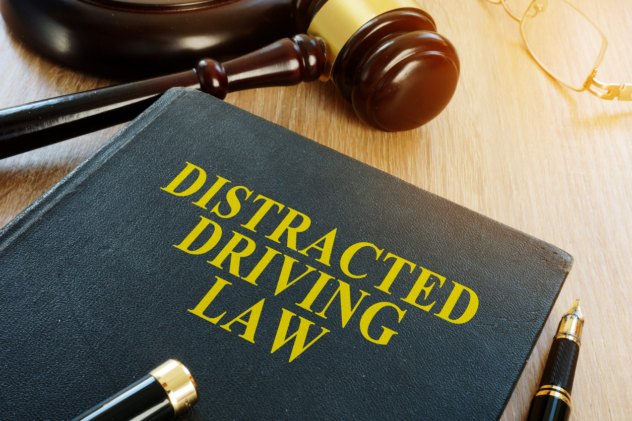 What are the Distracted Driving Laws in Texas?